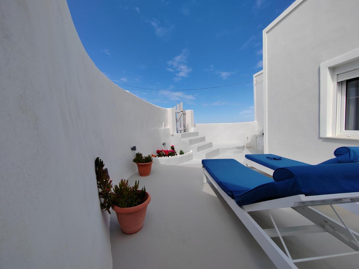 White Swallow Suite Santorini Vourvoúlos Exteriör bild